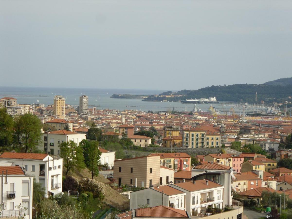 Apartment In The Green La Spezia Eksteriør bilde